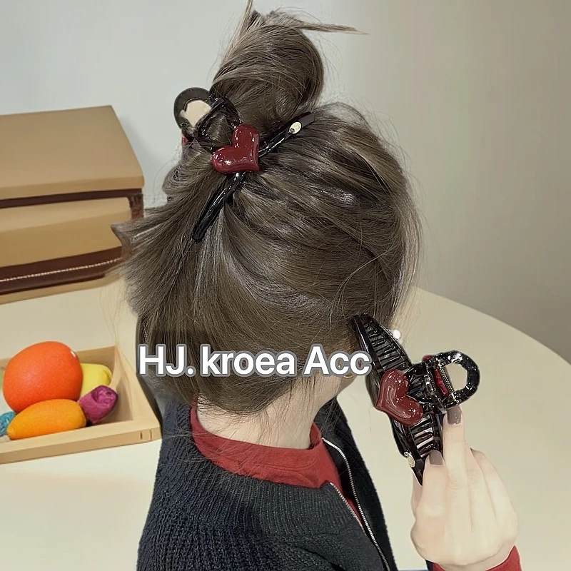 2025新年红色爱心抓夹公主头碎发后脑勺盘发气质安可拉13厘米抓夹