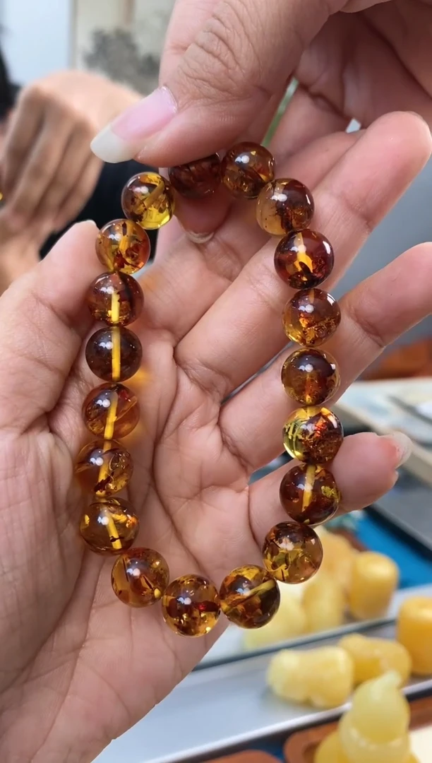 【闪购商品】蜜蜡裸石未镶嵌天然琥珀蜜蜡花珀手串
