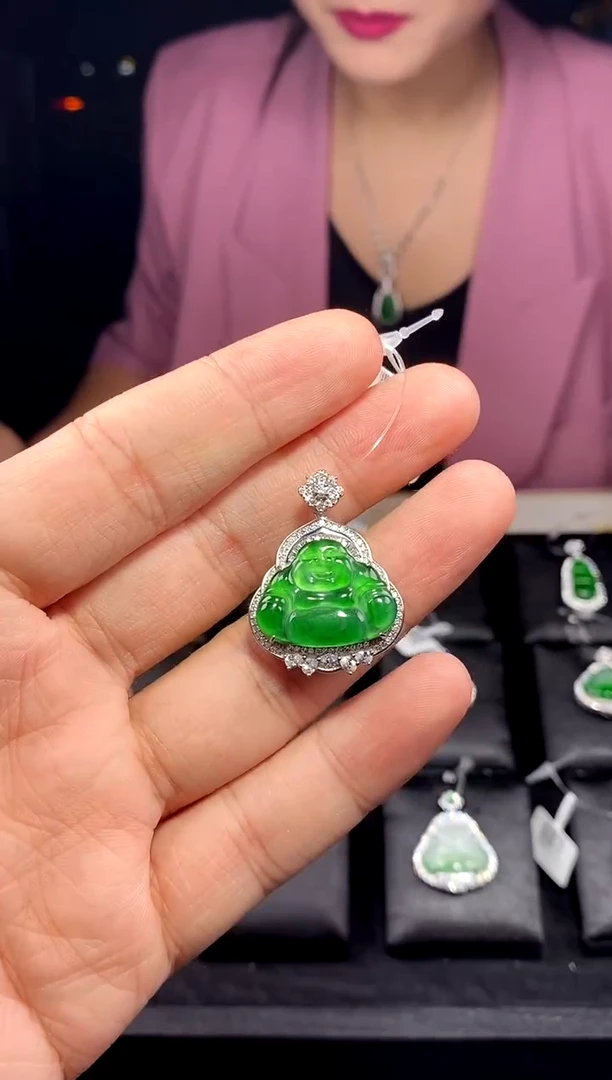 吊坠(不含链)未镶嵌翡翠挂件
