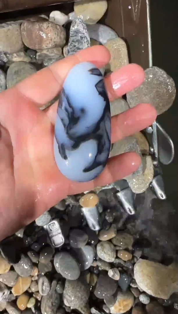 未镶嵌和田玉（糖玉）挂件1