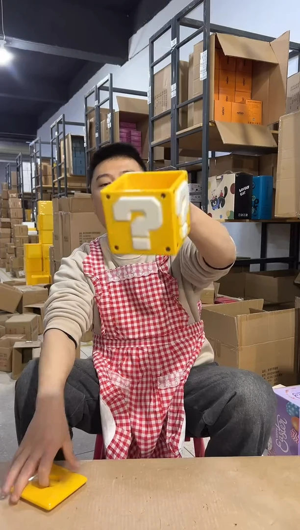【闪购商品】杯陶瓷问号带盖杯