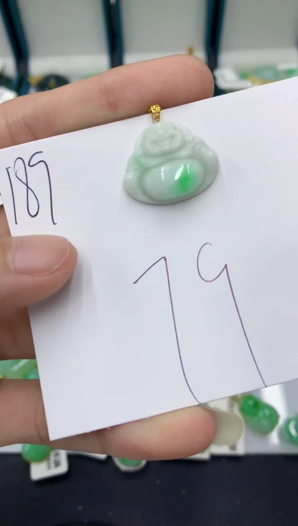【闪购商品】翡翠颈饰18K金镶嵌翡翠