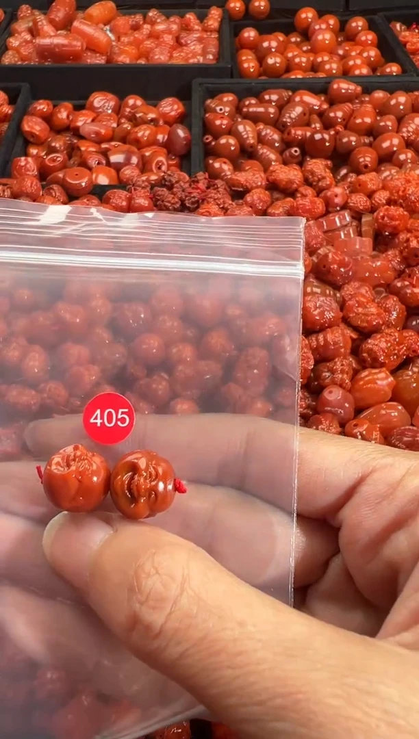 颈饰未镶嵌南红玛瑙1