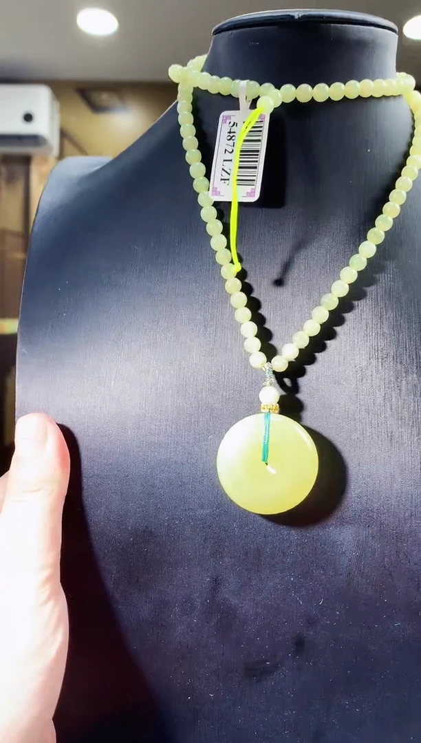 定制和田玉玉静国韵风天然和田玉（拍一发一）