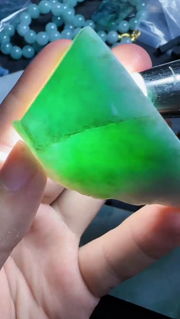 颈饰未镶嵌翡翠051