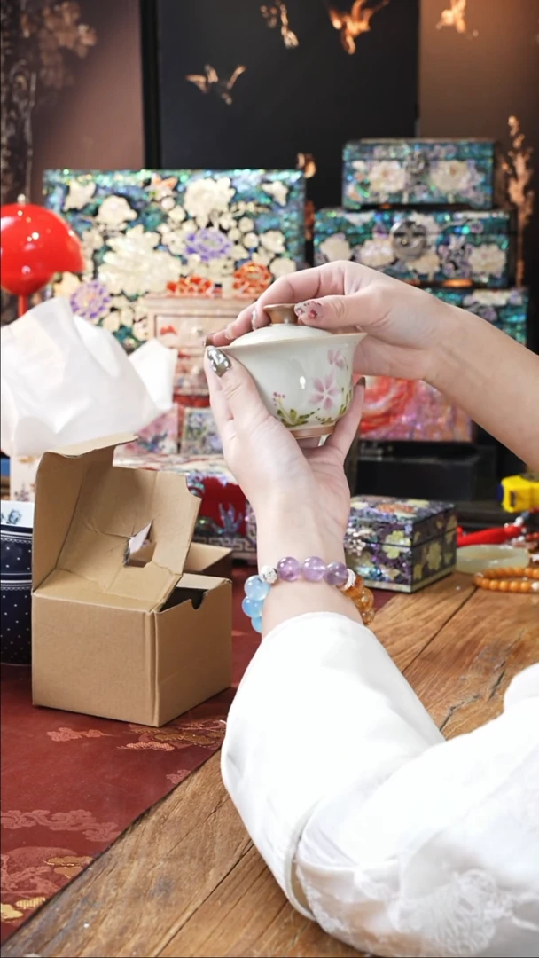 【闪购商品】瓷片豆包儿推荐饰品摆件