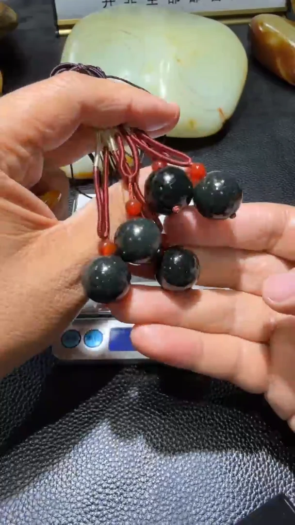 和田玉未镶嵌项链新疆和田玉吊坠