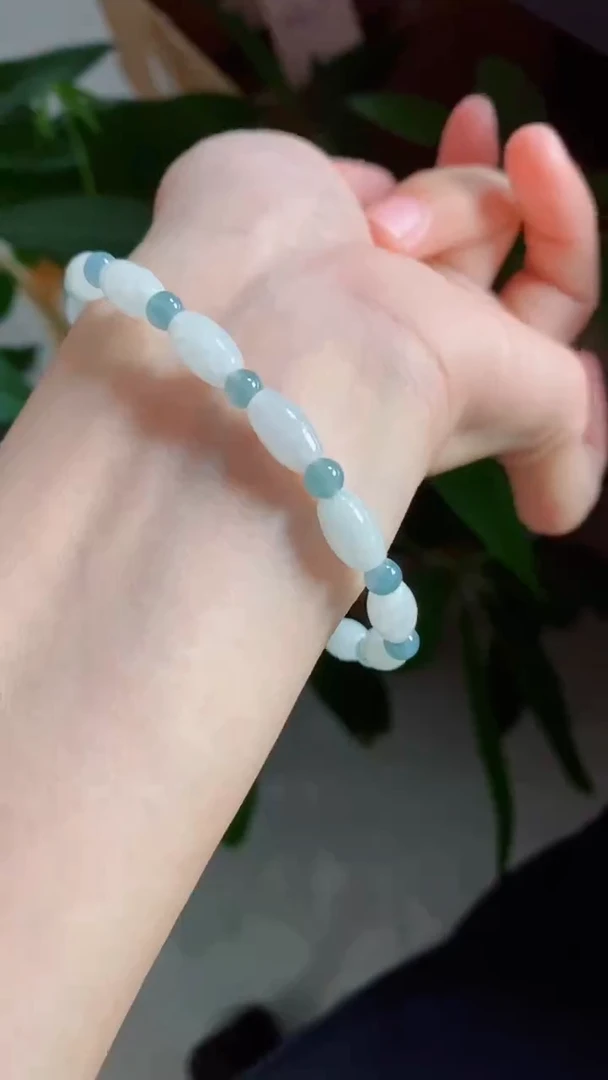 未镶嵌手串翡翠多样性发其一