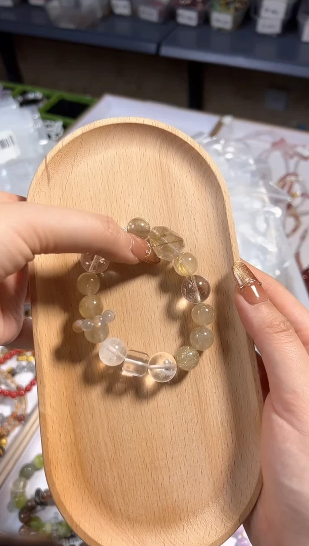 【闪购商品】水晶手链未镶嵌颜色微差多样性发货发其一