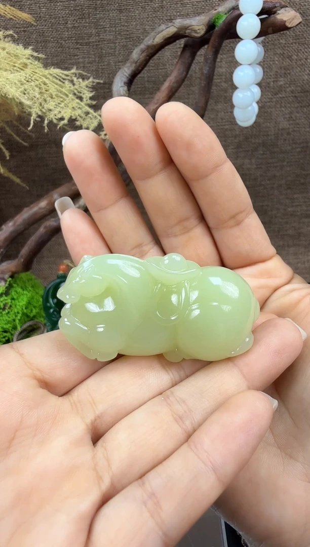 未镶嵌和田玉把件和田玉