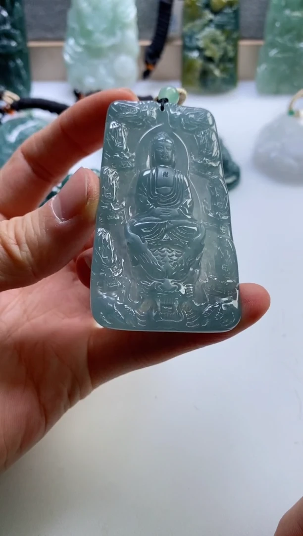 【闪购商品】翡翠挂件未镶嵌