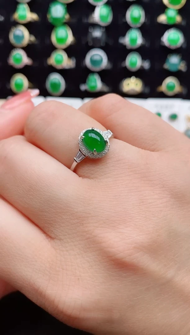 【闪购商品】翡翠戒指银S925镶嵌5000