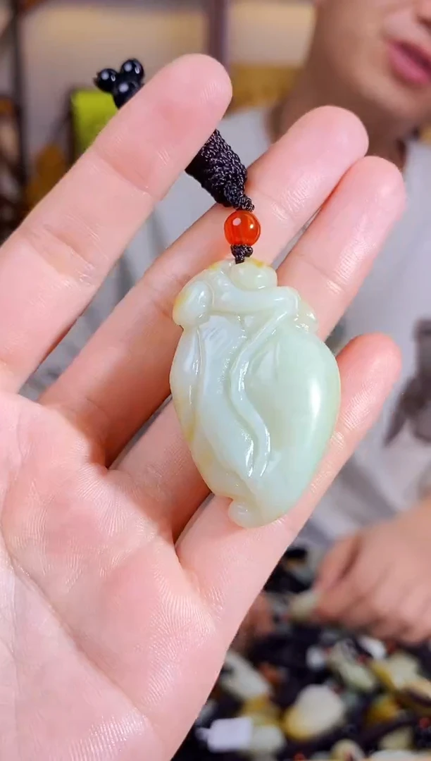 【闪购商品】和田玉颈饰未镶嵌1