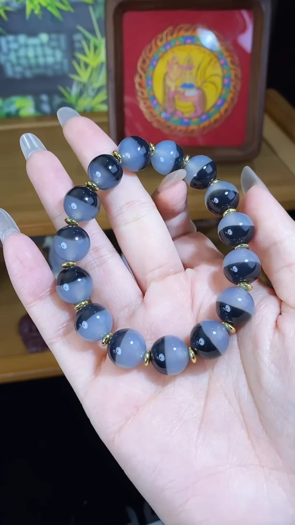 【闪购商品】玛瑙/玉髓手串未镶嵌一线手串多样性发一