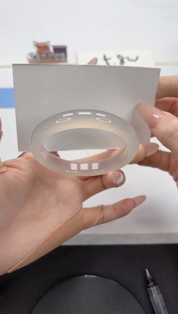 【闪购商品】石英质玉手镯未镶嵌A413-57.1