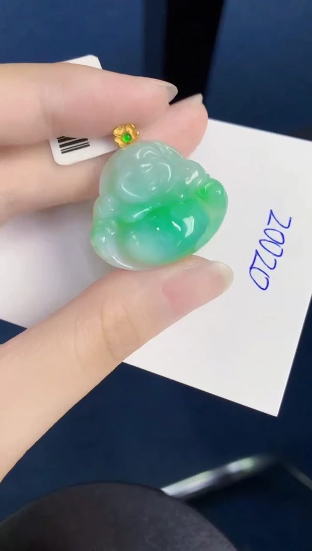 翡翠18K金镶嵌颈饰天然翡翠缅甸A货