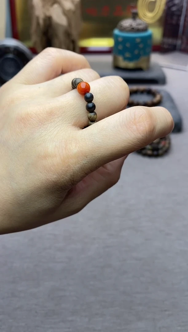 【闪购商品】沉香沉香碎屑白棋戒指04