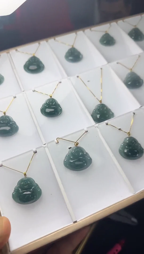 翡翠18K金镶嵌颈饰30406（多样性发货一个）