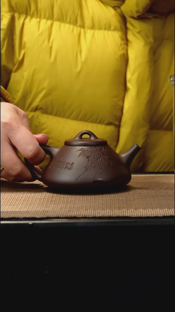 紫砂茶盏老紫泥刻绘子冶200CC