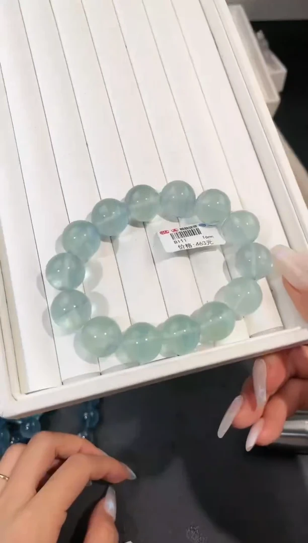 手链未镶嵌萤石多样性发一湖水蓝绿16mm