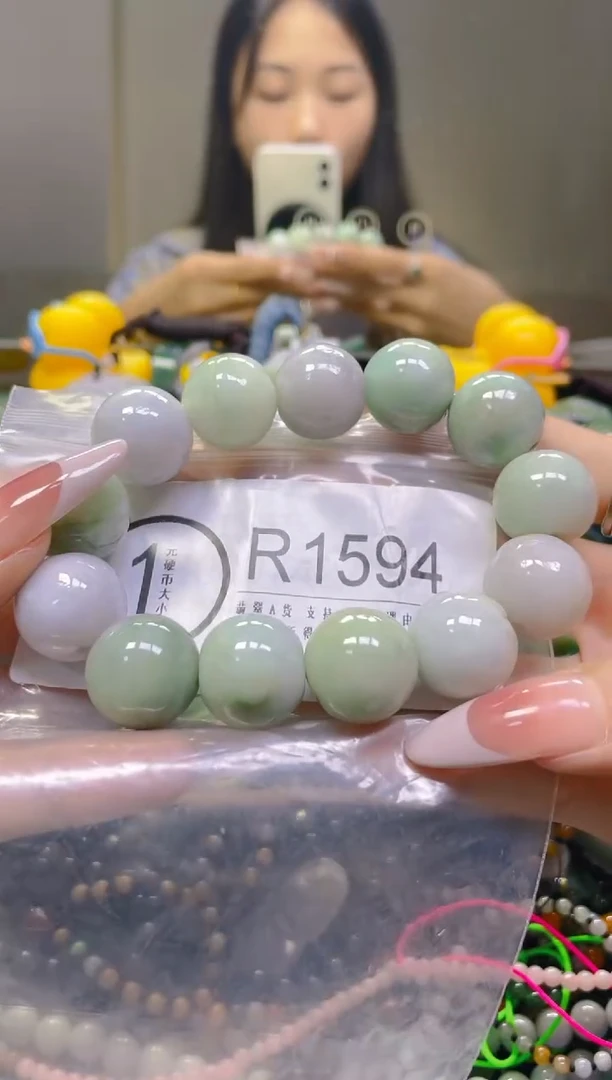 翡翠未镶嵌颈饰17MM/R/翡翠A货一图一物