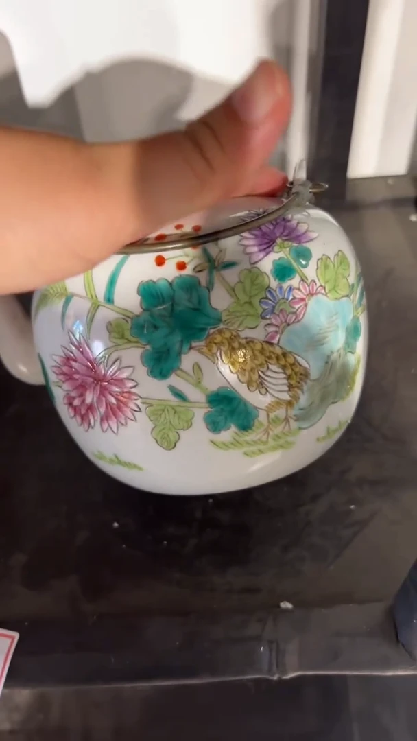 摆件瓷摆件瓷摆件花鸟提梁壶1