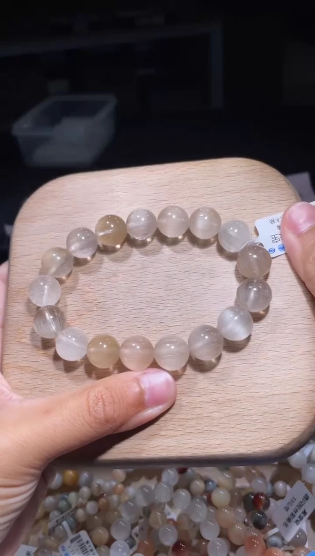 【闪购商品】水晶手链未镶嵌42号多样性发货一U 12+