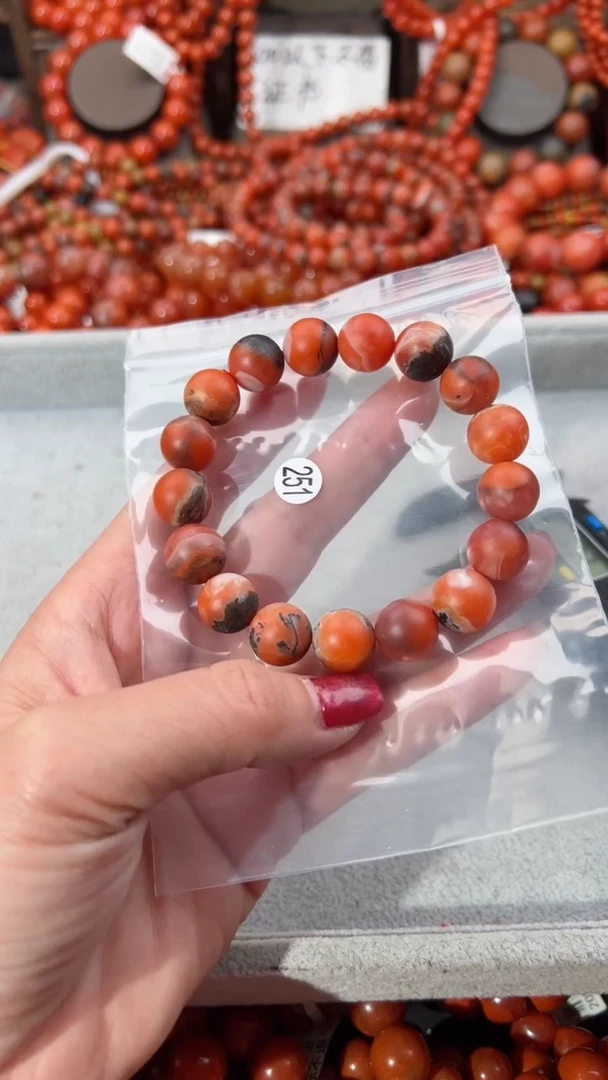 【闪购商品】南红玛瑙手串未镶嵌12+