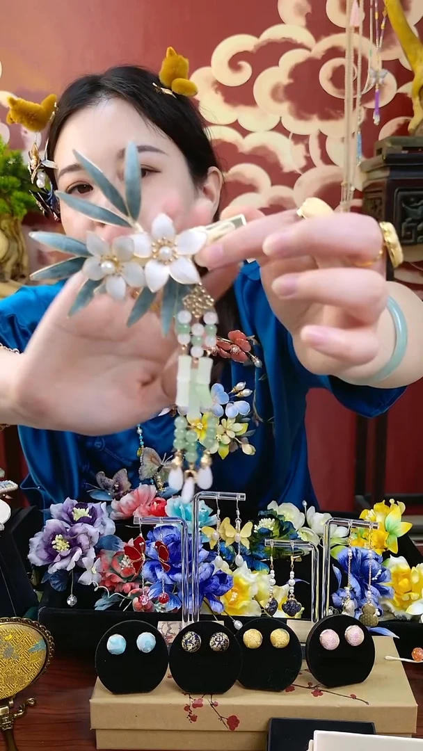 刺绣非遗纯手工绒花
