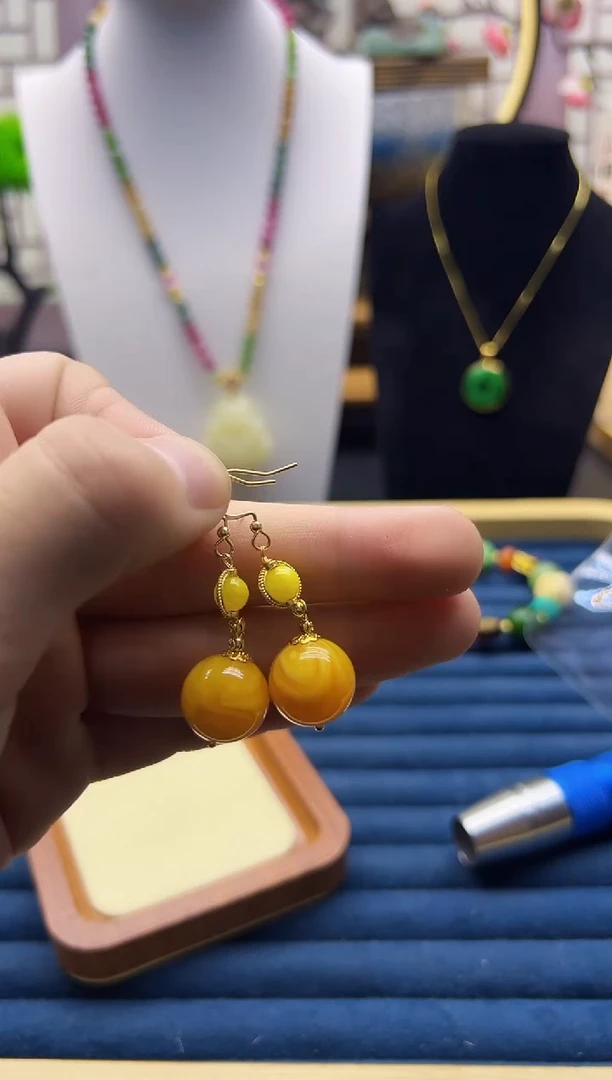 【闪购商品】蜜蜡耳饰14K金镶嵌E208