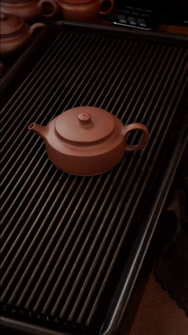 茶壶紫砂半手精工平底周盘活动款