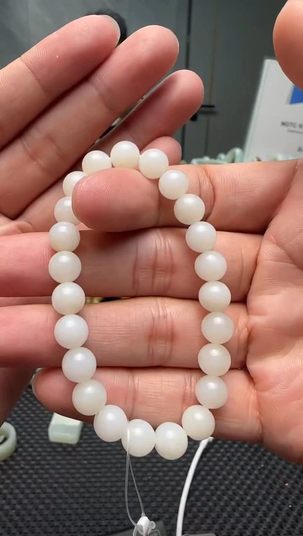 未镶嵌手串和田玉米达手串卡8 微瑕疵