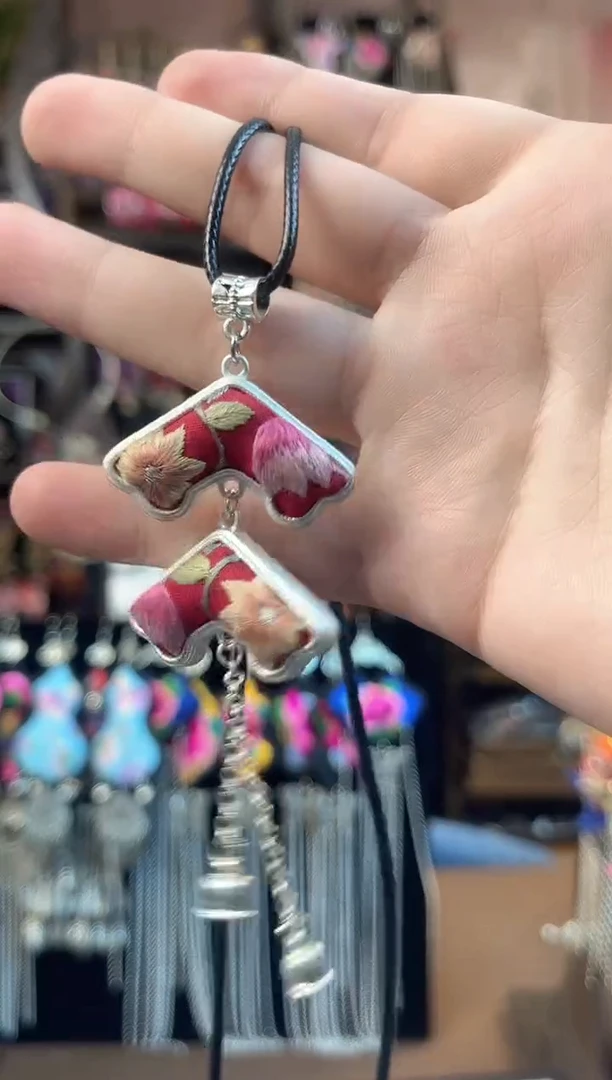 织绣 民族风手工非遗老绣饰品213