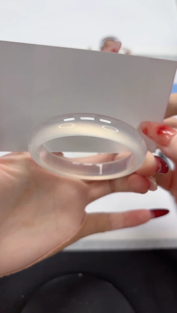 【闪购商品】石英质玉手镯未镶嵌A398-53