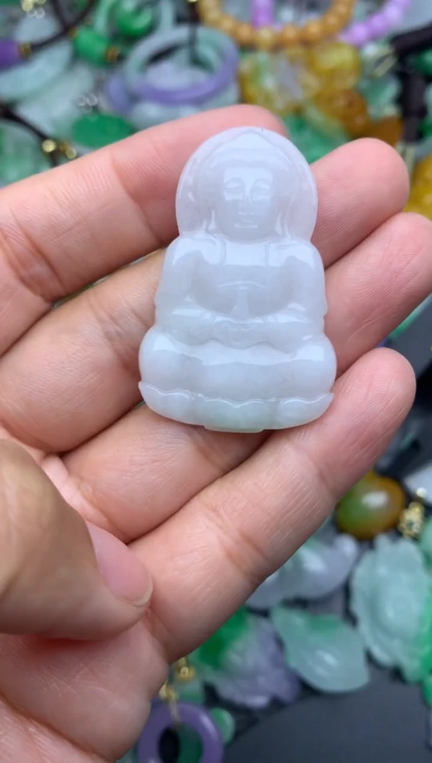 颈饰未镶嵌翡翠天然缅甸翡翠吊坠