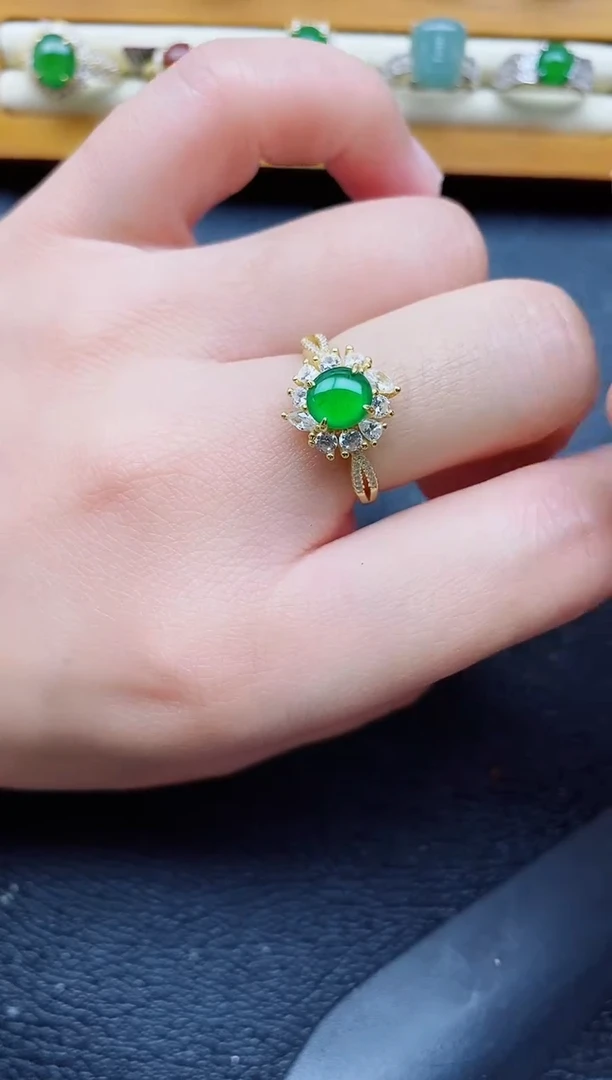 银S925镶嵌戒指翡翠1