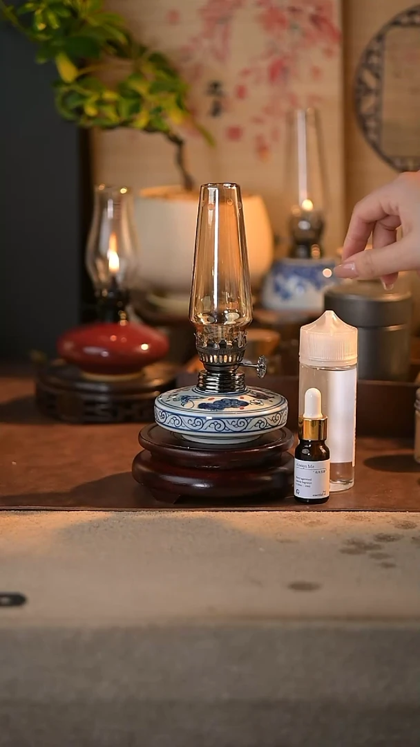 魏景德镇陶瓷香薰灯摆件