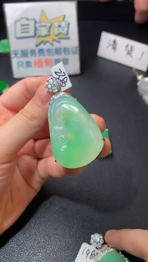 颈饰银S925镶嵌翡翠翡翠