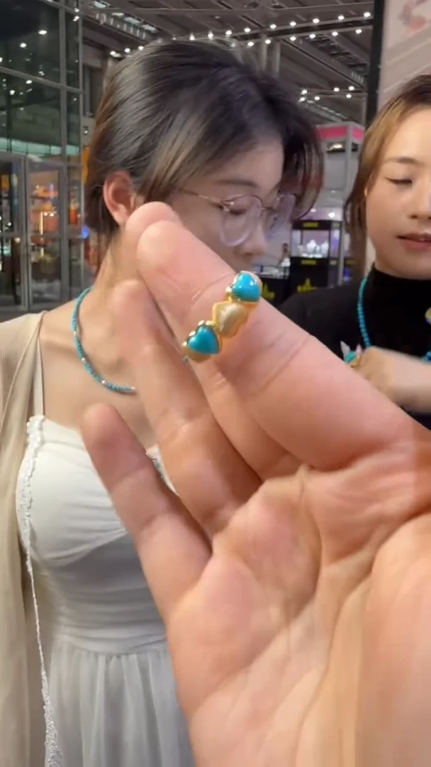未镶嵌绿松石戒指127秒拍号 假一罚三