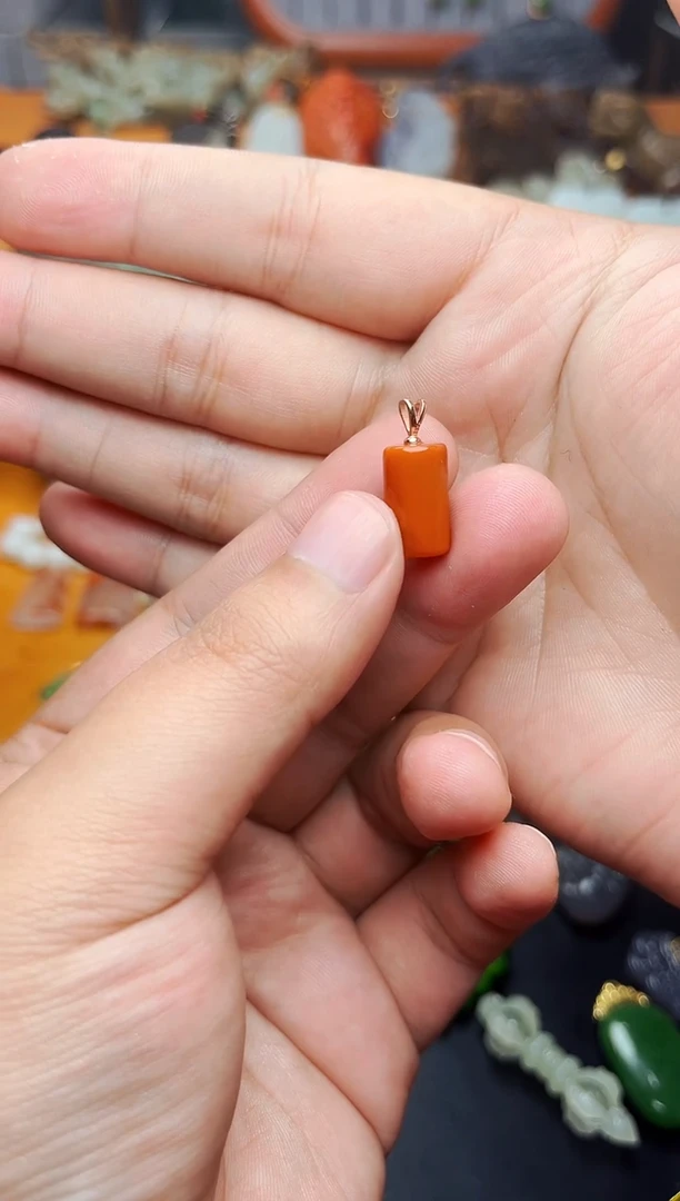 【闪购商品】南红玛瑙颈饰银S925镶嵌吊坠01