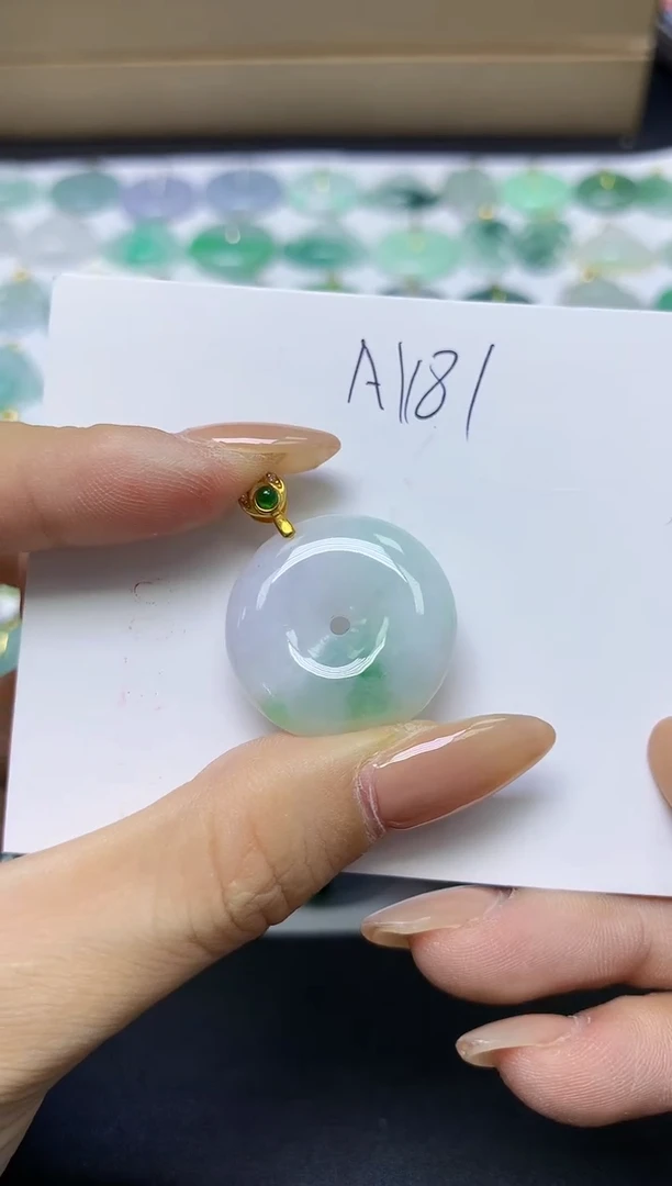 颈饰未镶嵌翡翠天然缅甸A货翡翠百元以上9元证书费自理