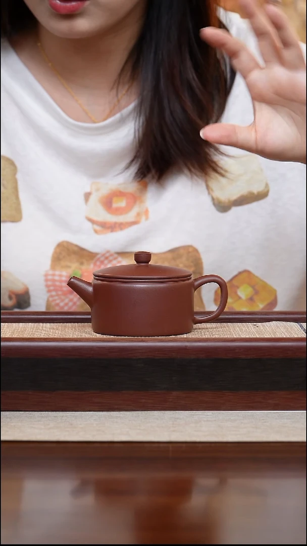 紫泥汉瓦160cc宜兴手工紫砂壶