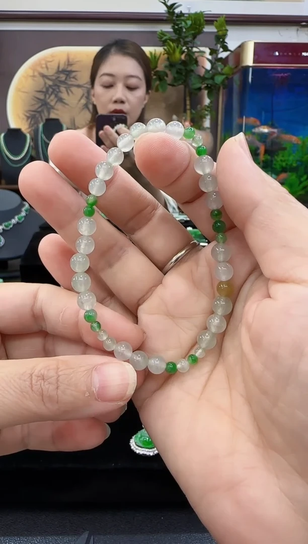 未镶嵌手串翡翠KK   珠