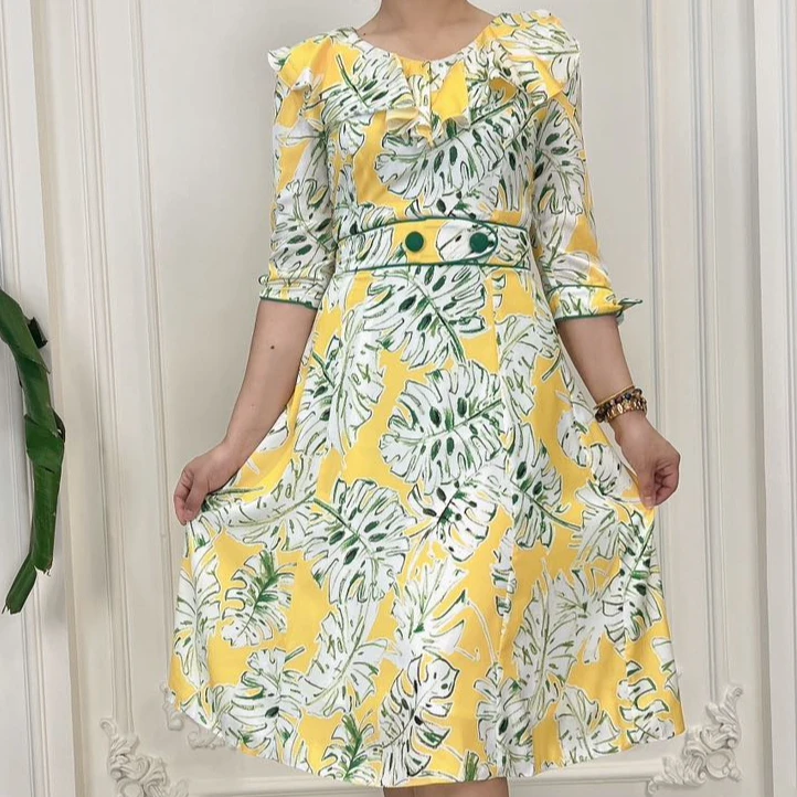 171170 时尚连衣裙 显瘦长裙碎花气质女士夏季复古收腰中长款