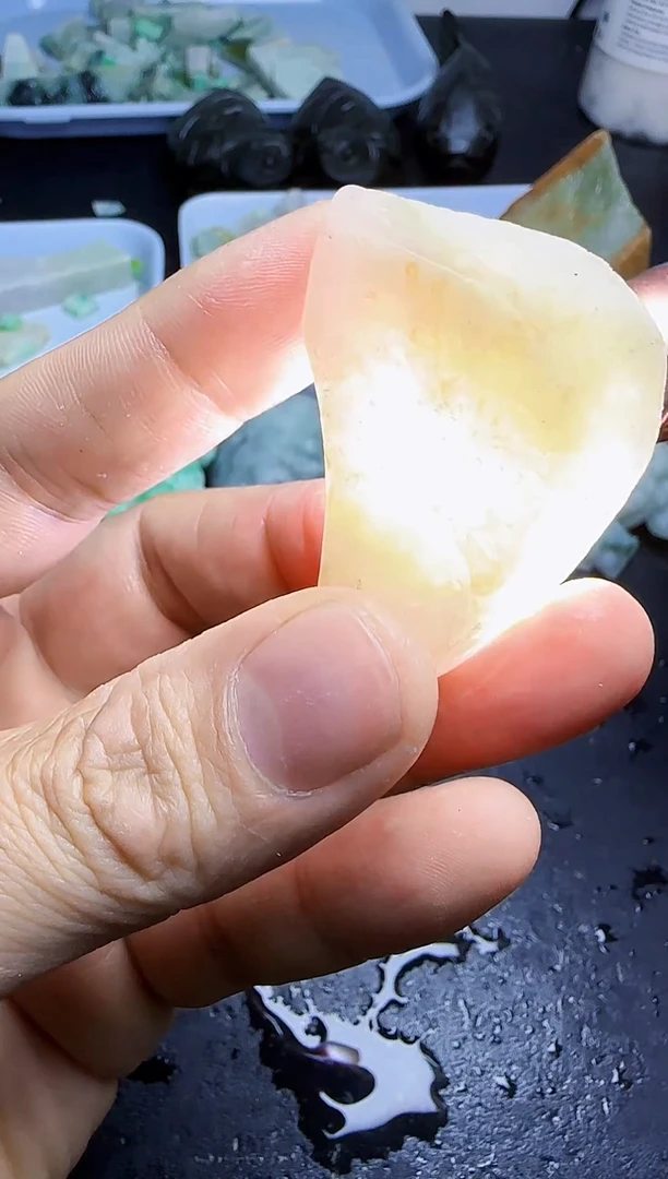 未镶嵌挂件翡翠030