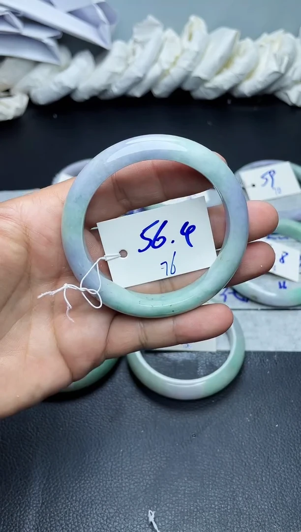 未镶嵌手镯翡翠76