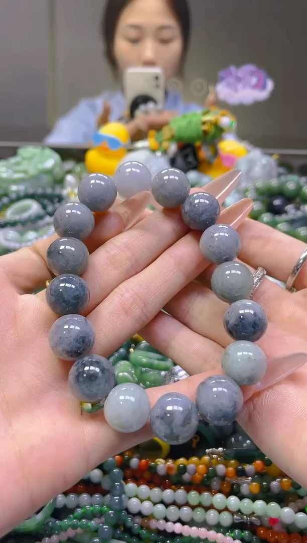 翡翠未镶嵌颈饰13MM/J/翡翠A货，一件也是批发价