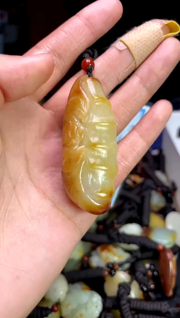 【闪购商品】和田玉颈饰未镶嵌1