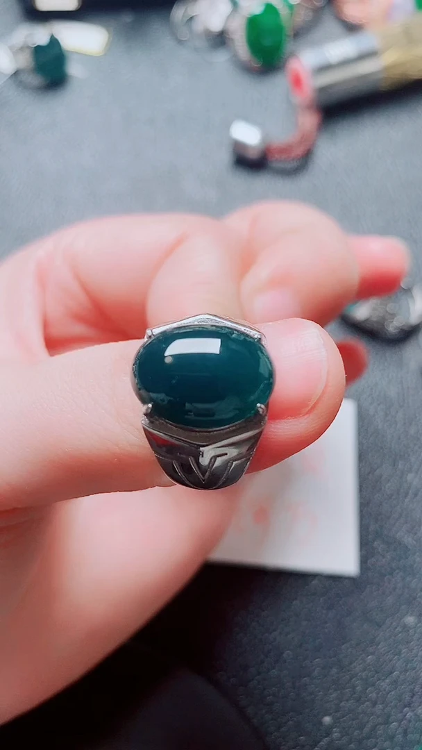 银S925镶嵌戒指翡翠1