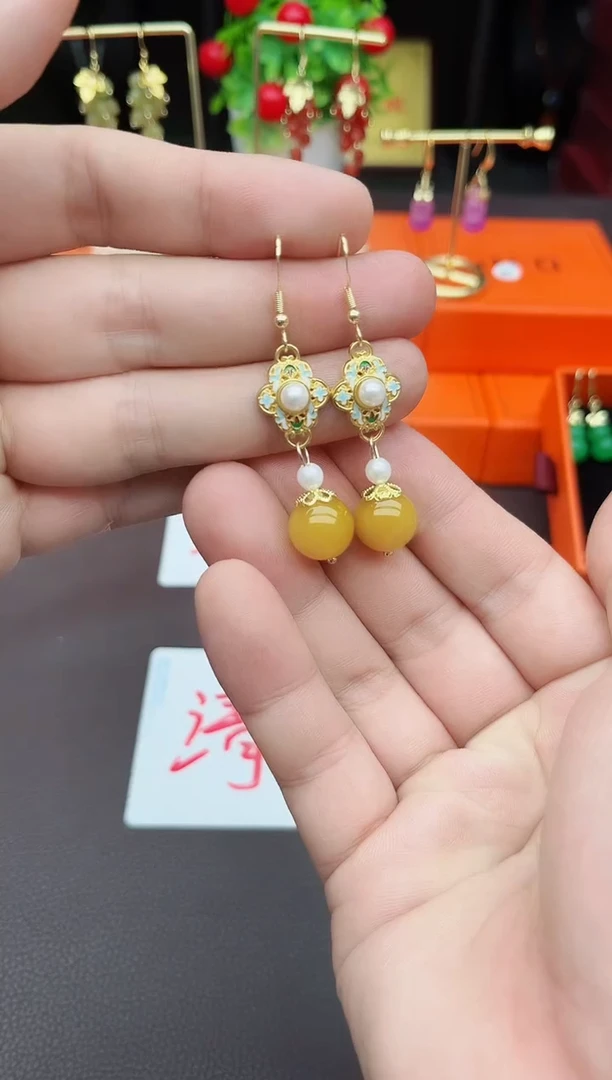 玛瑙/玉髓耳饰银S925镶嵌330000